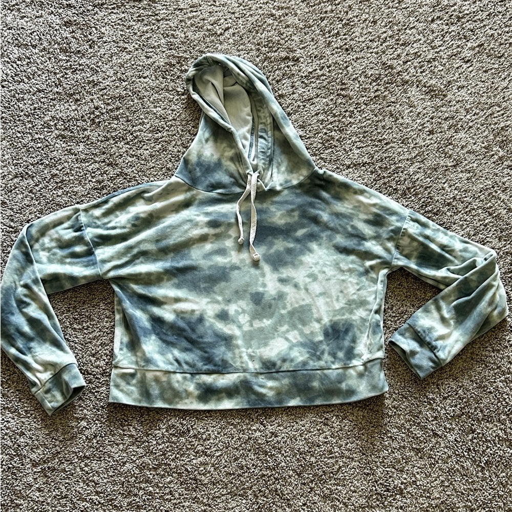 Like new tie dye hoodie